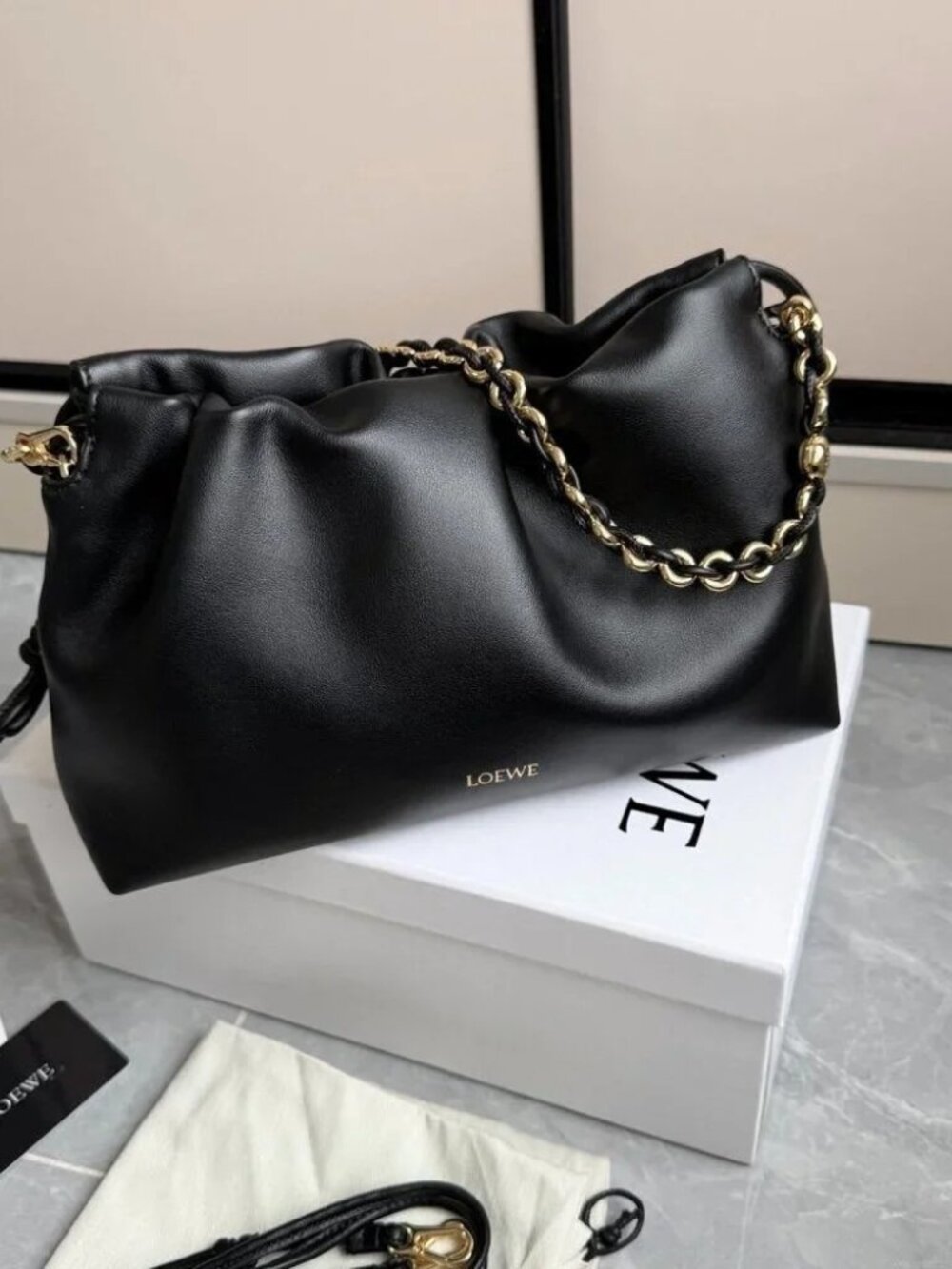 💜LOEWE women's black crossbody bag